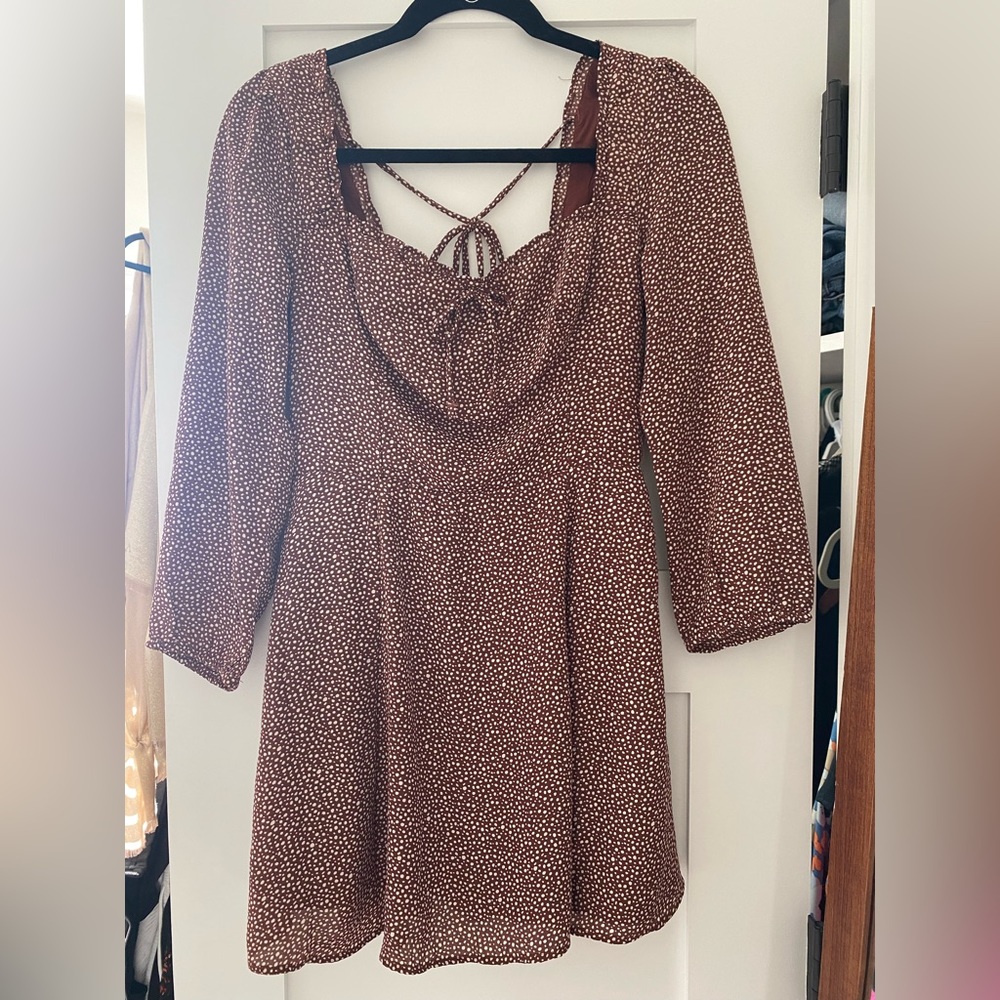 Abercrombie maroon dress half sleeve length